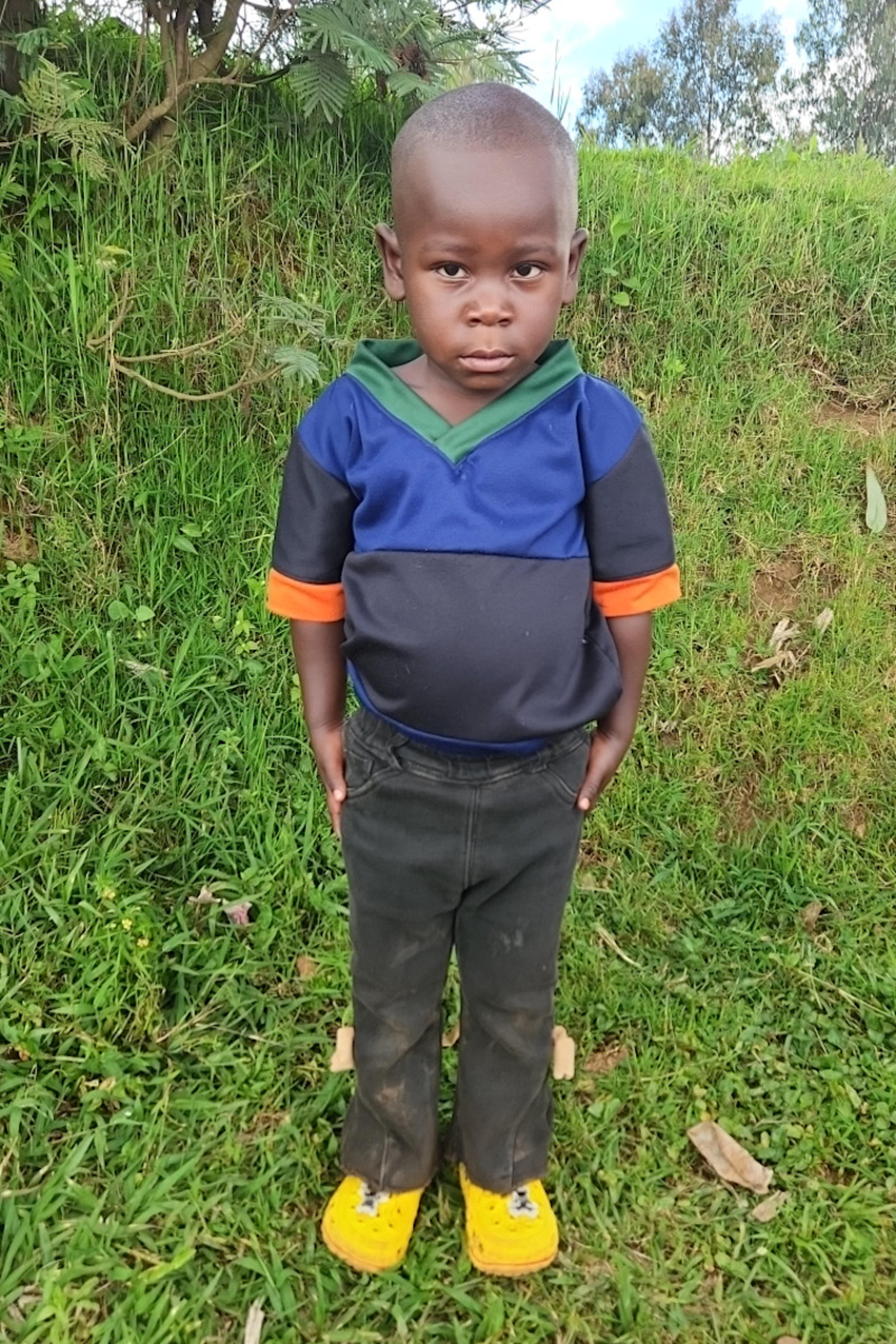 An unsponsored boy named Aaron from Rwanda who lives in an AIDS-affected area, is vulnerable to exploitation and has waited 133 days for a sponsor.