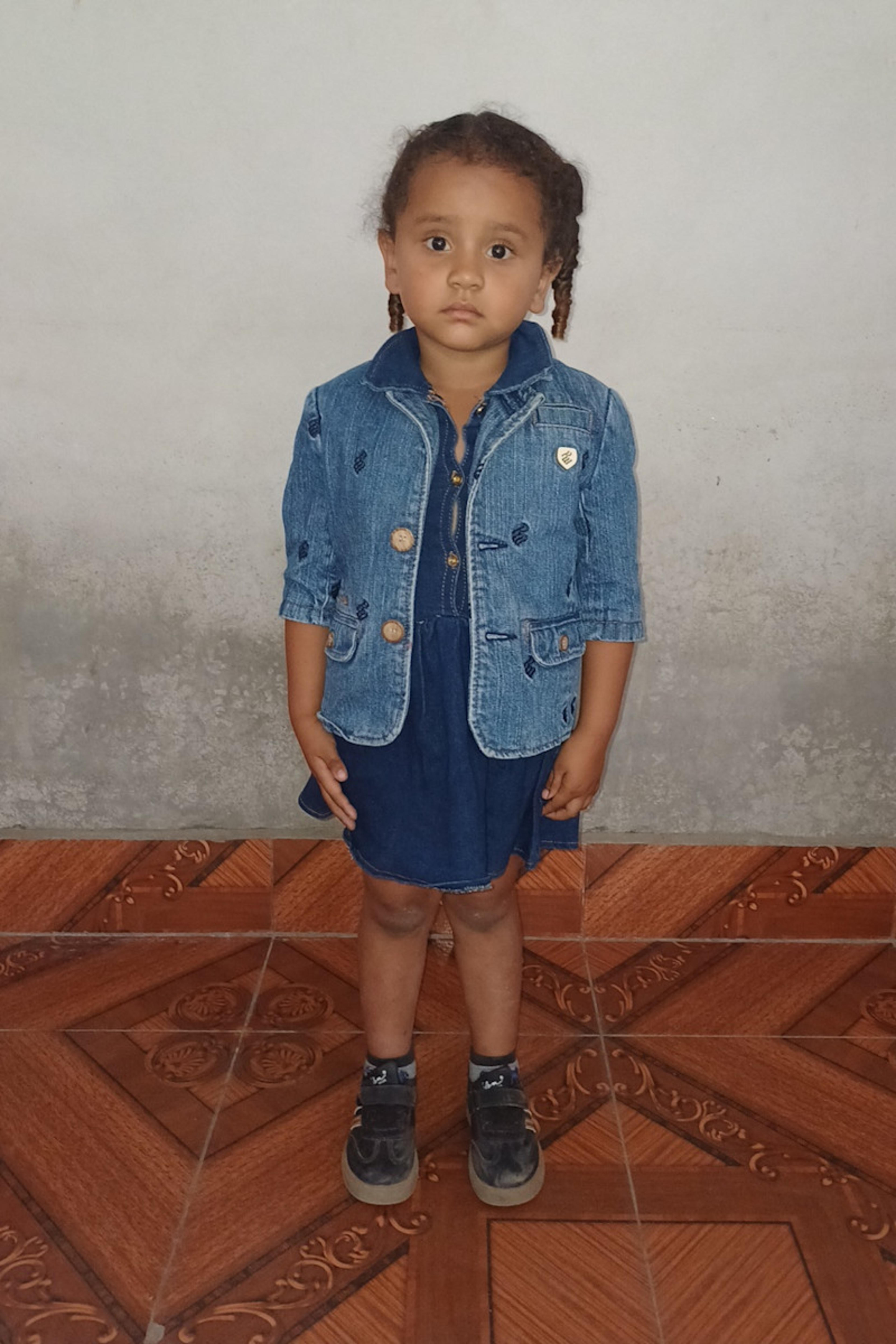 An unsponsored girl named Zoe from Nicaragua who has waited 157 days for a sponsor.