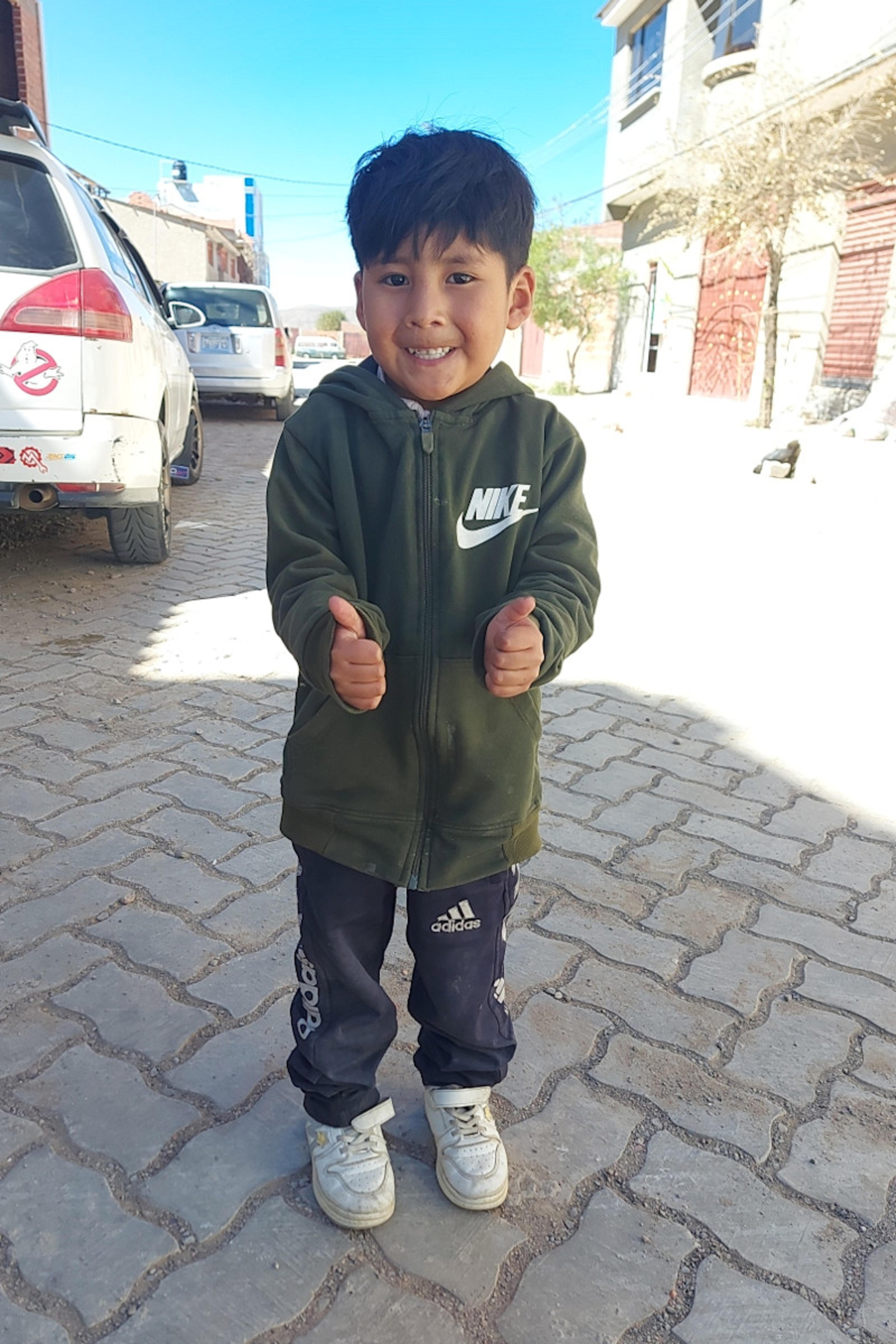 An unsponsored boy named Deyvid from Bolivia who has waited 406 days for a sponsor.