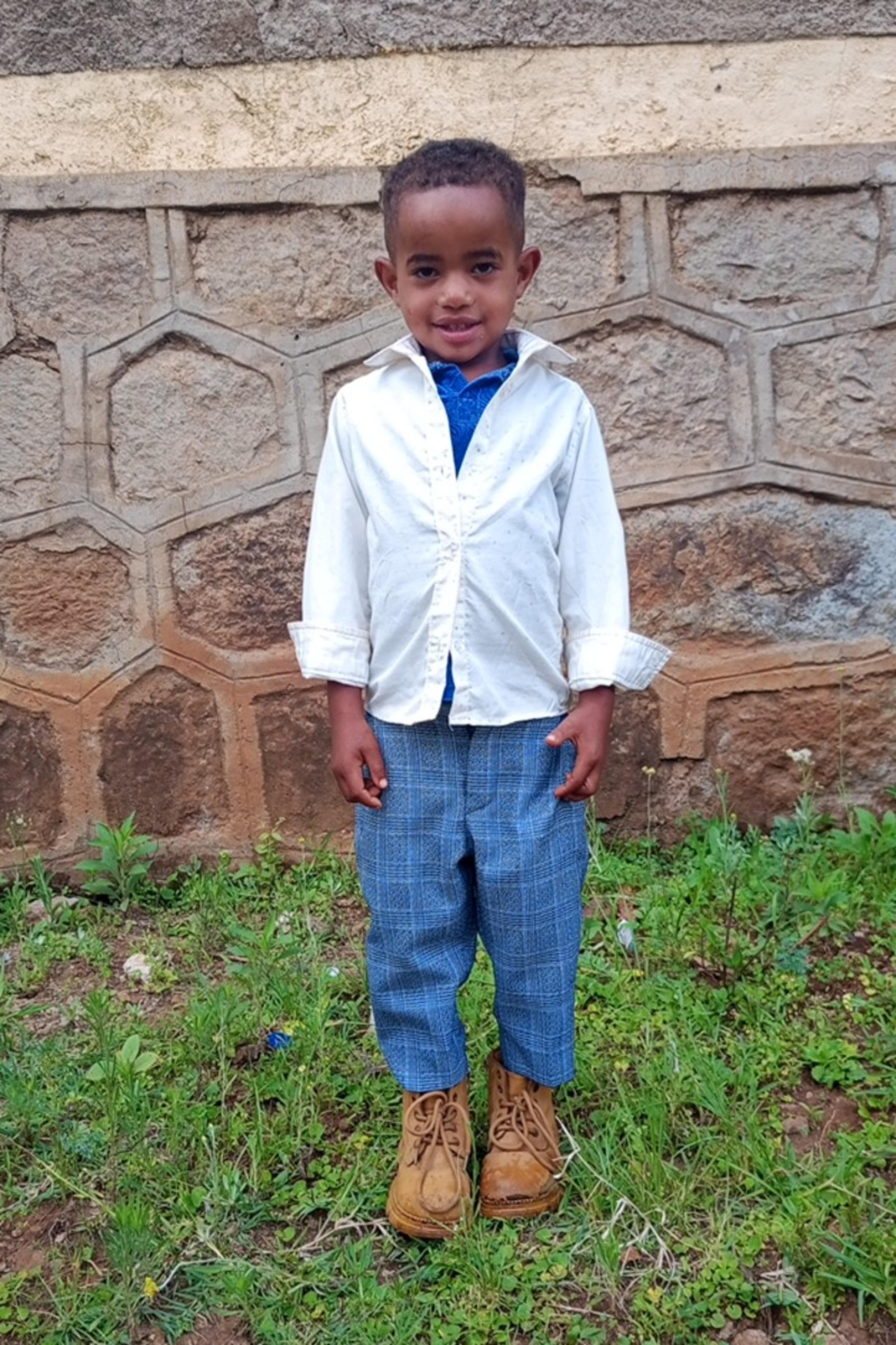 An unsponsored boy named Biniyam from Ethiopia who lives in an AIDS-affected area, is vulnerable to exploitation and has waited 315 days for a sponsor.