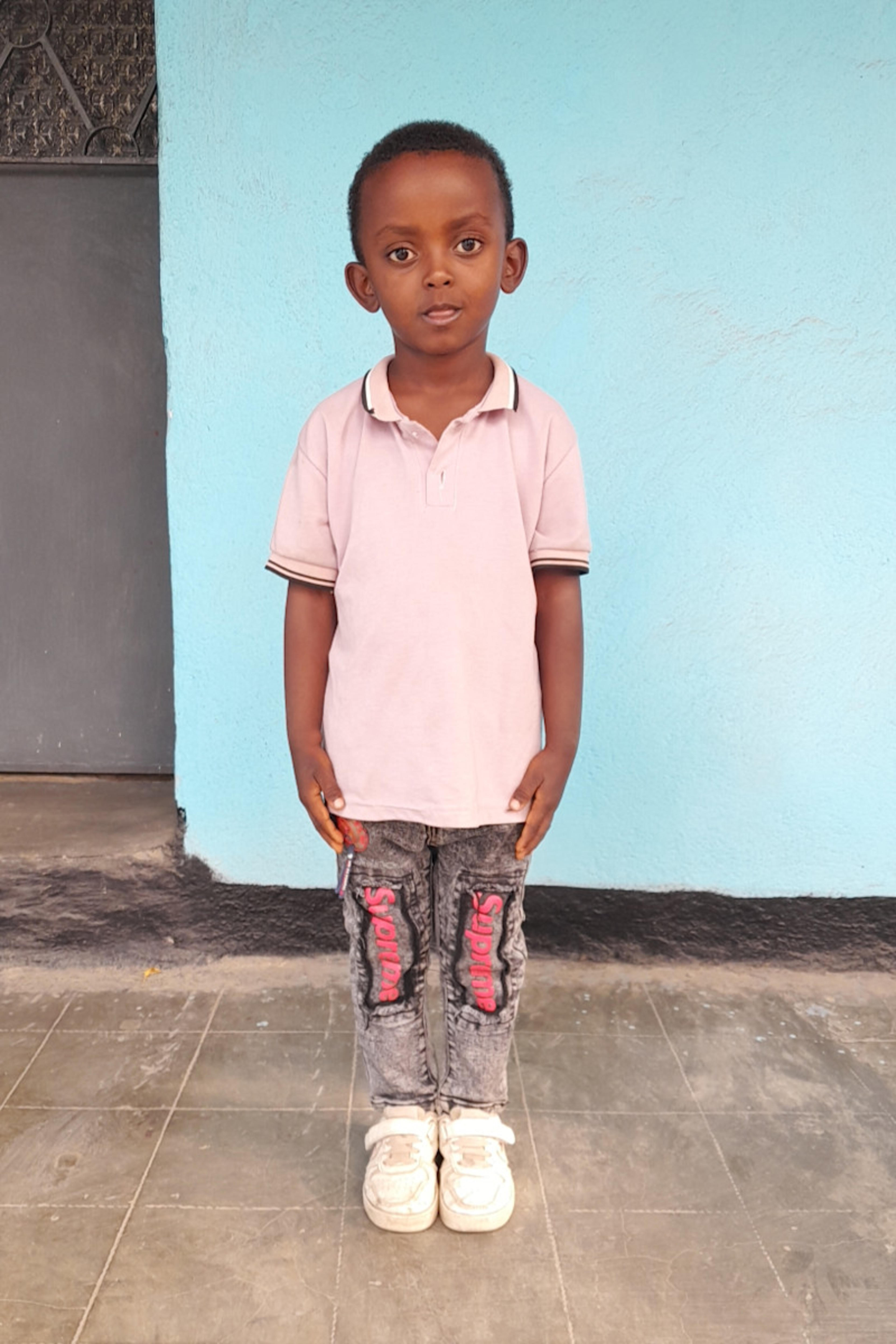 An unsponsored boy named Sabona from Ethiopia who lives in an AIDS-affected area, is vulnerable to exploitation and has waited 318 days for a sponsor.