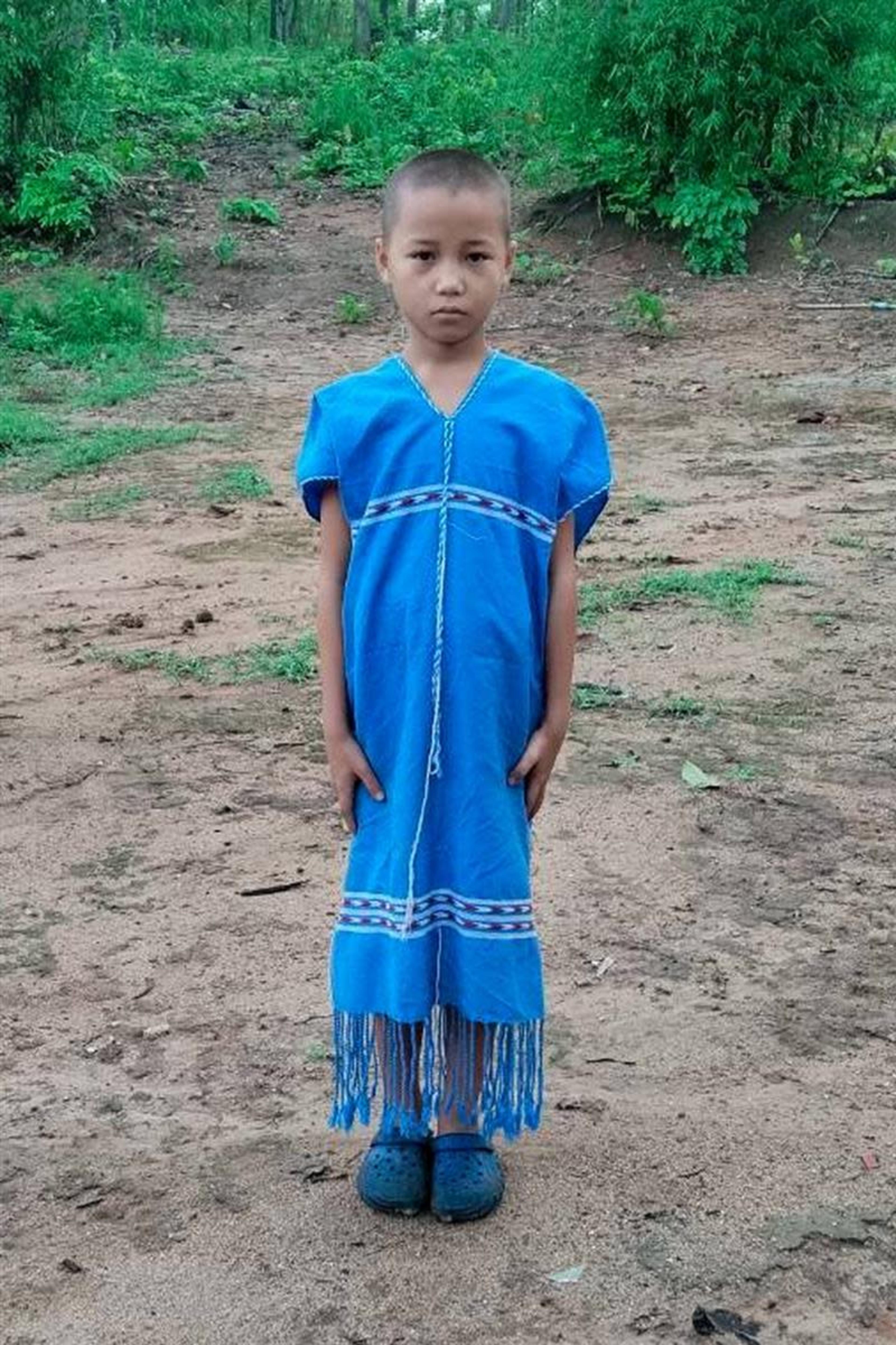 An unsponsored girl named Naw Toe Kaw Paw from Thailand who has waited 510 days for a sponsor.