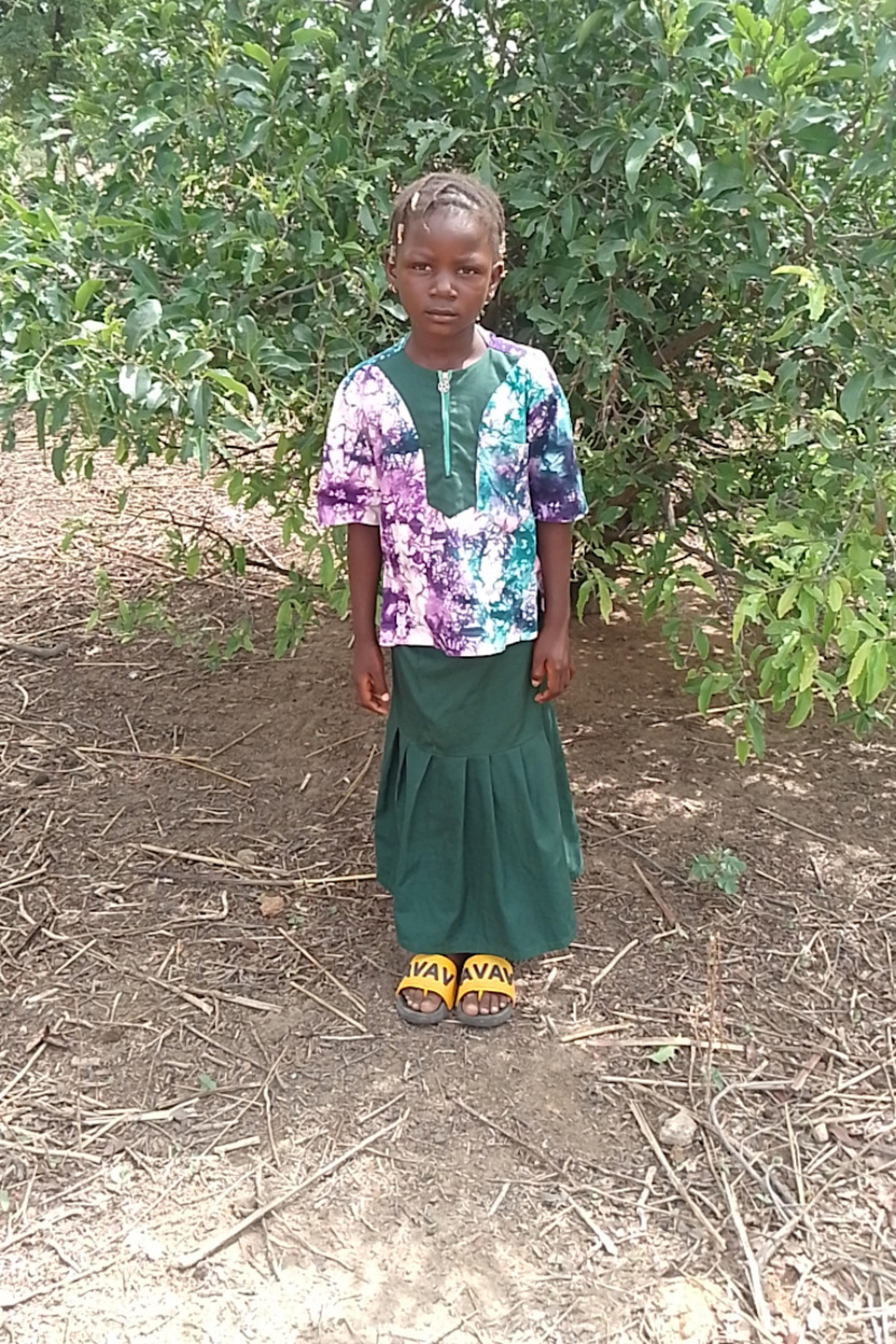 An unsponsored girl named Alimata from Burkina Faso who lives in an AIDS-affected area, is vulnerable to exploitation and has waited 488 days for a sponsor.