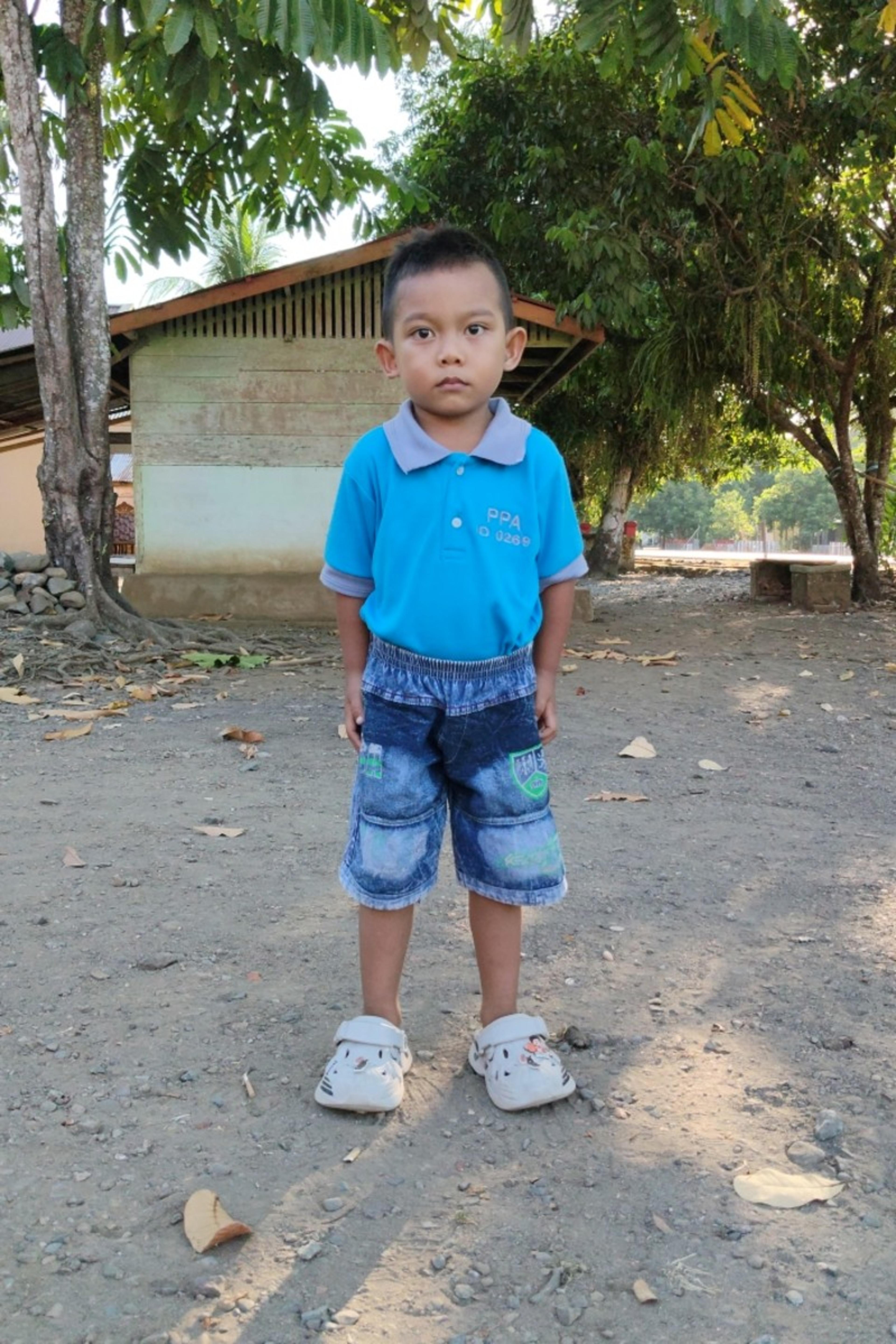 An unsponsored boy named Josh from Indonesia who has waited 602 days for a sponsor.