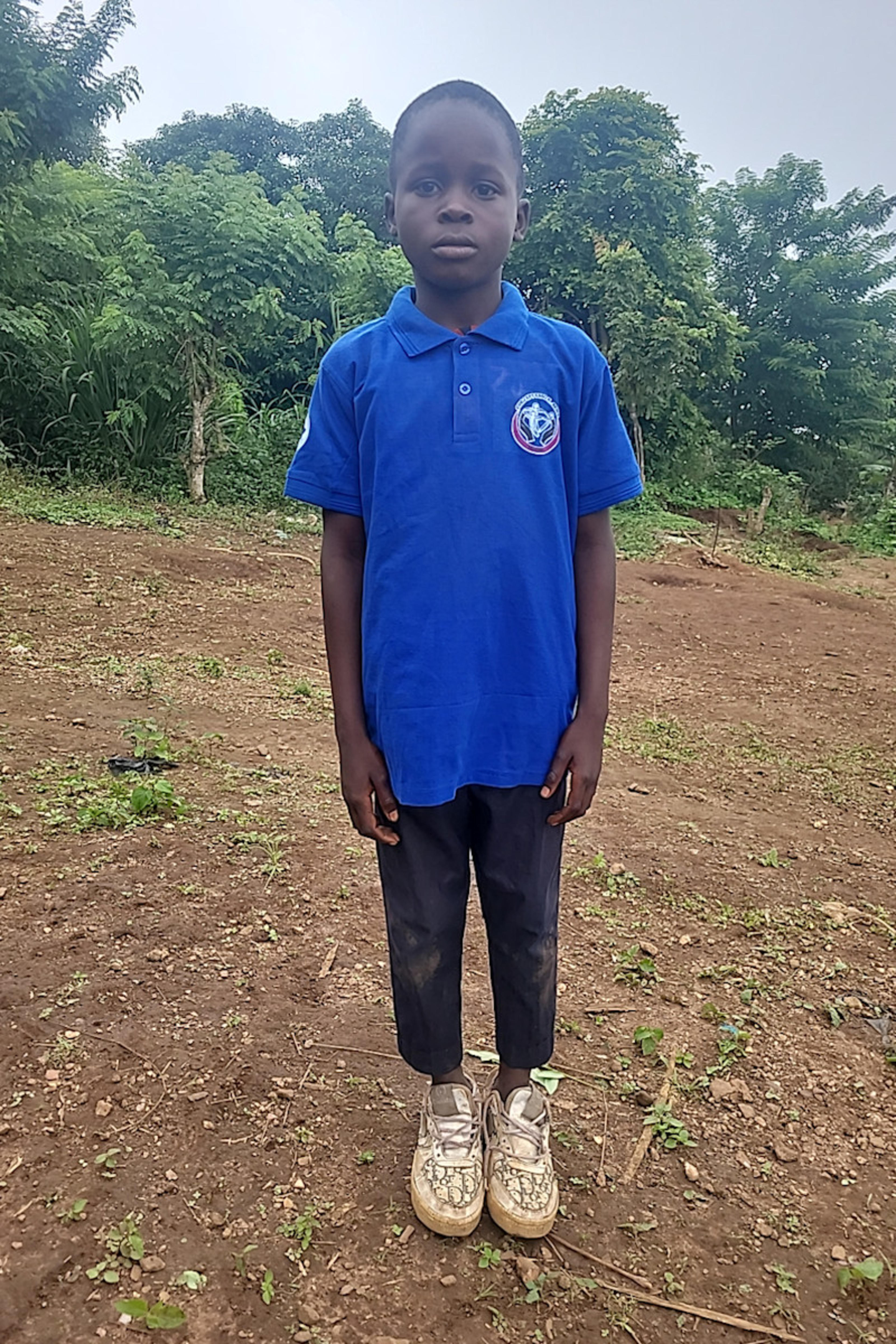 An unsponsored boy named Essorola from Togo who lives in an AIDS-affected area, is vulnerable to exploitation and has waited 596 days for a sponsor.