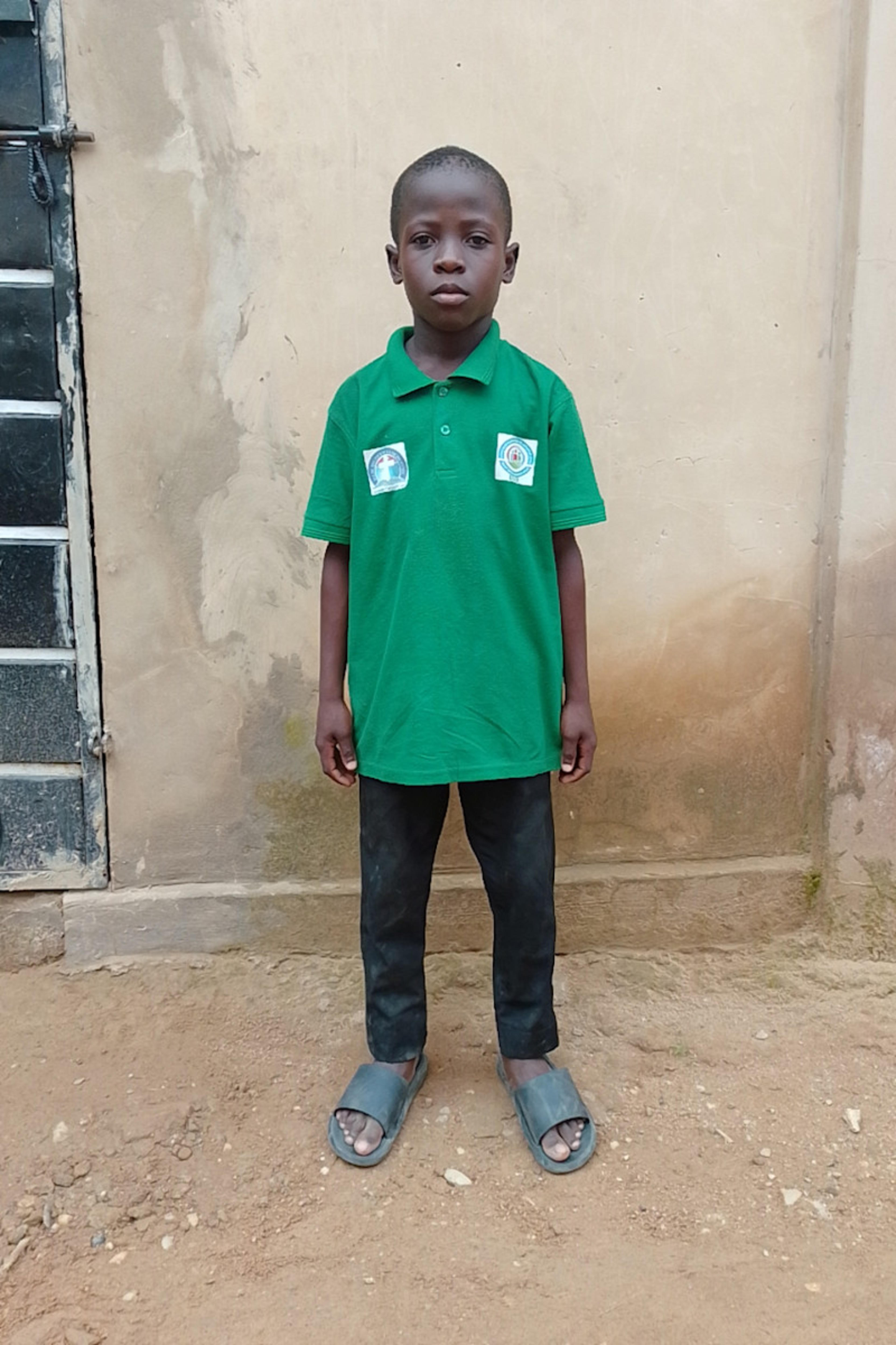 An unsponsored boy named Jules from Togo who lives in an AIDS-affected area, is vulnerable to exploitation and has waited 642 days for a sponsor.