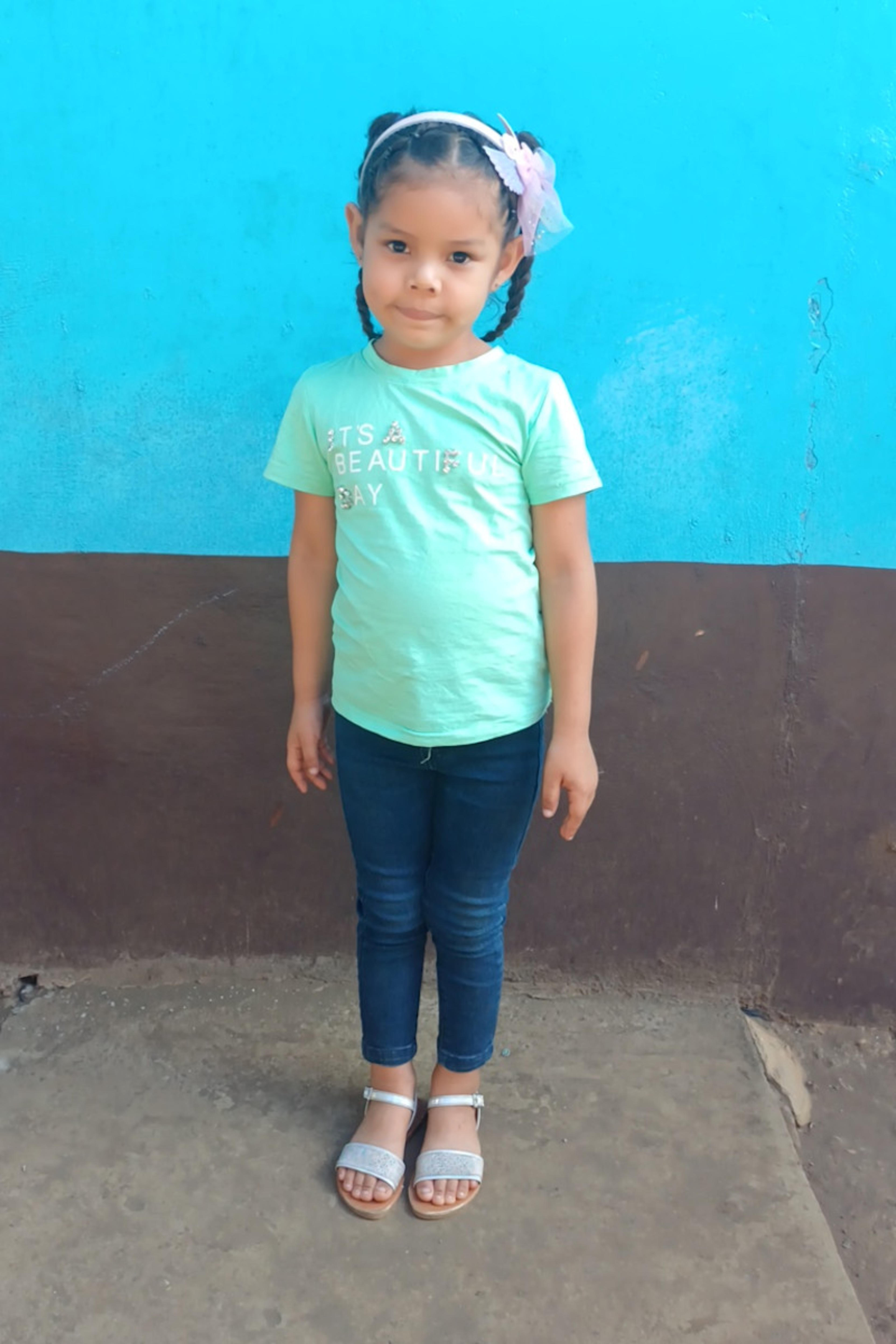 An unsponsored girl named Anyelin from Nicaragua who has waited 610 days for a sponsor.
