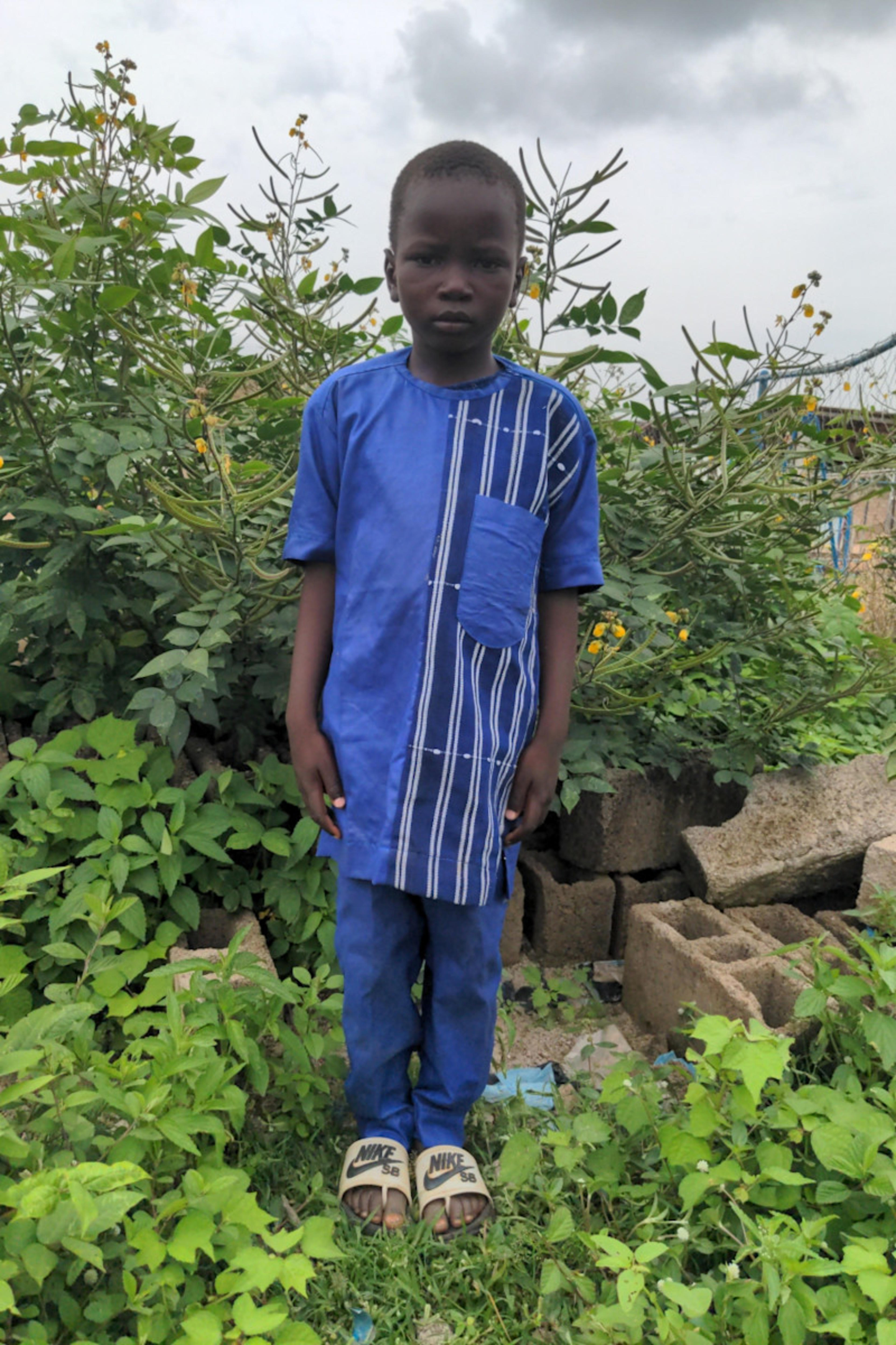 An unsponsored boy named Bénoit from Burkina Faso who lives in an AIDS-affected area, is vulnerable to exploitation and has waited 632 days for a sponsor.