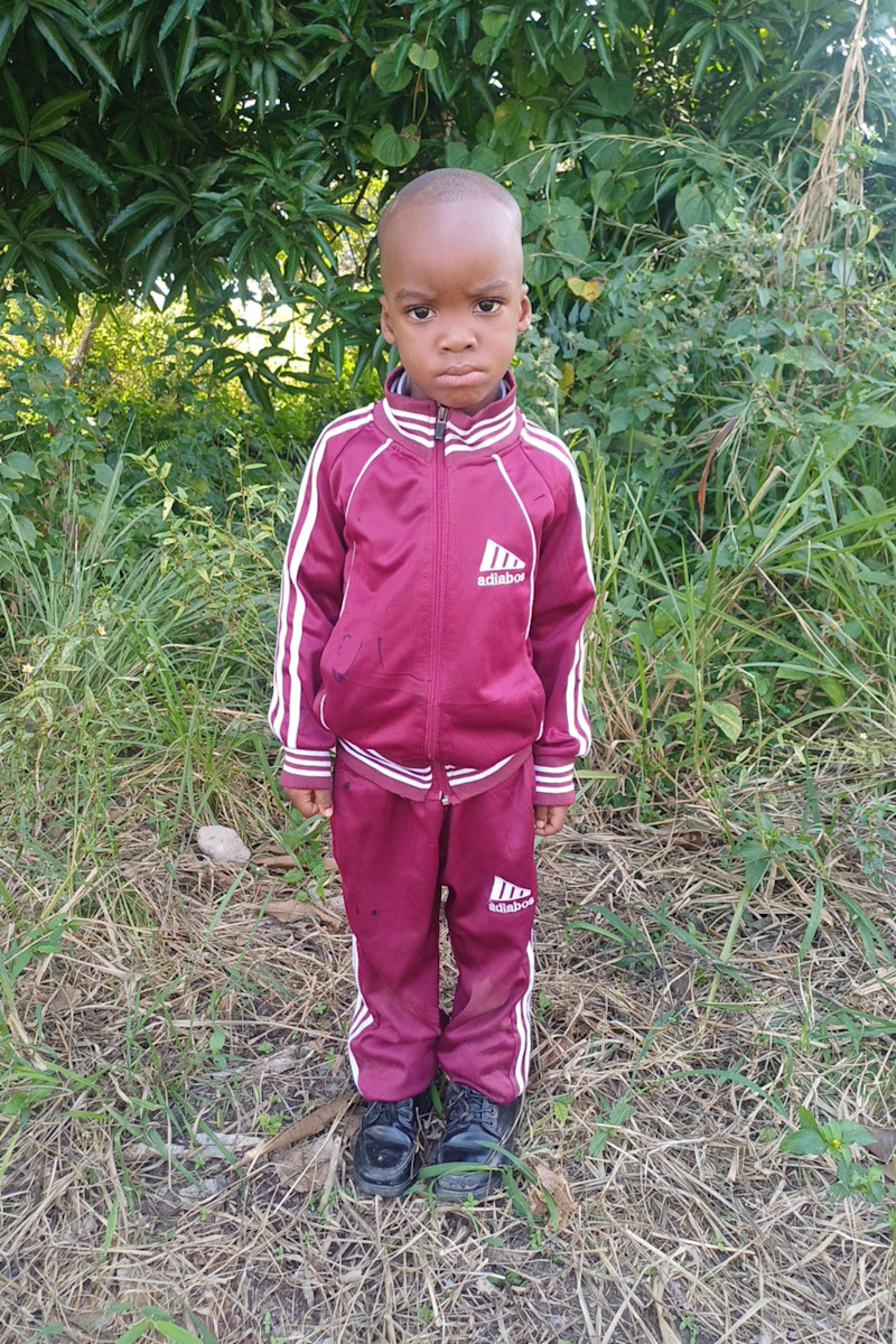 An unsponsored boy named Irfan from Tanzania who lives in an AIDS-affected area, is vulnerable to exploitation and has waited 633 days for a sponsor.