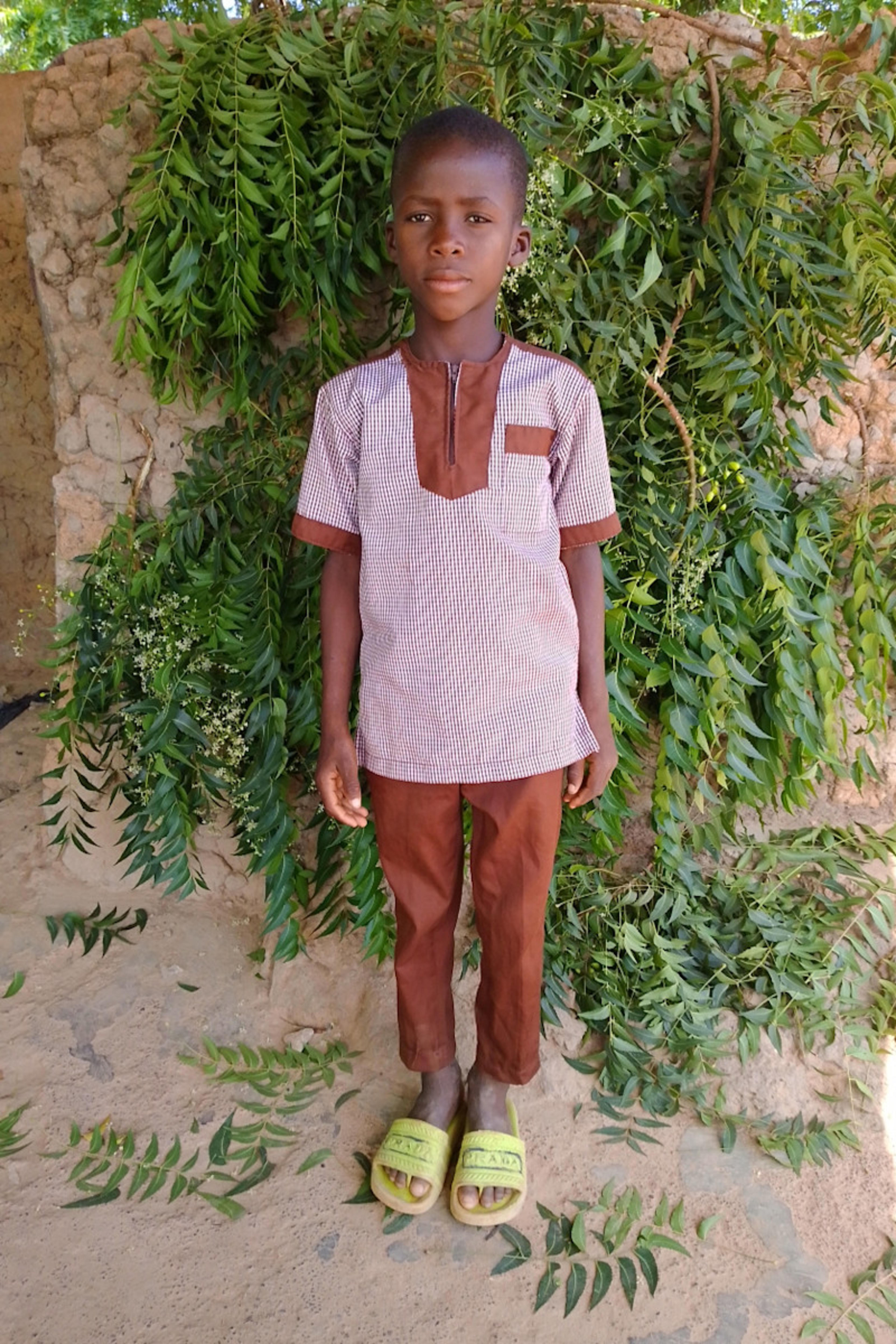 An unsponsored boy named Ali from Burkina Faso who lives in an AIDS-affected area, is vulnerable to exploitation and has waited 614 days for a sponsor.