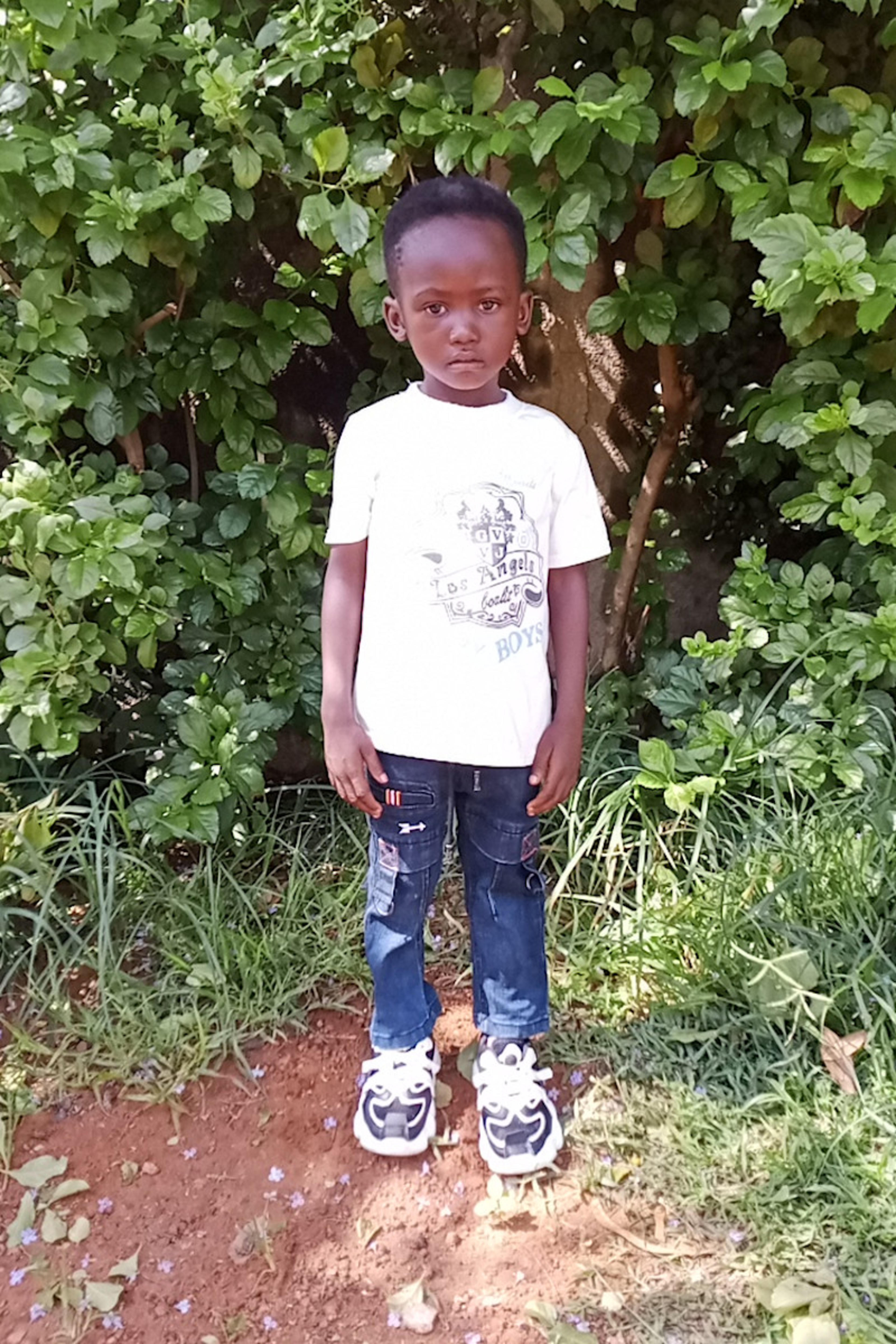 An unsponsored boy named Icham from Burkina Faso who lives in an AIDS-affected area, is vulnerable to exploitation and has waited 316 days for a sponsor.