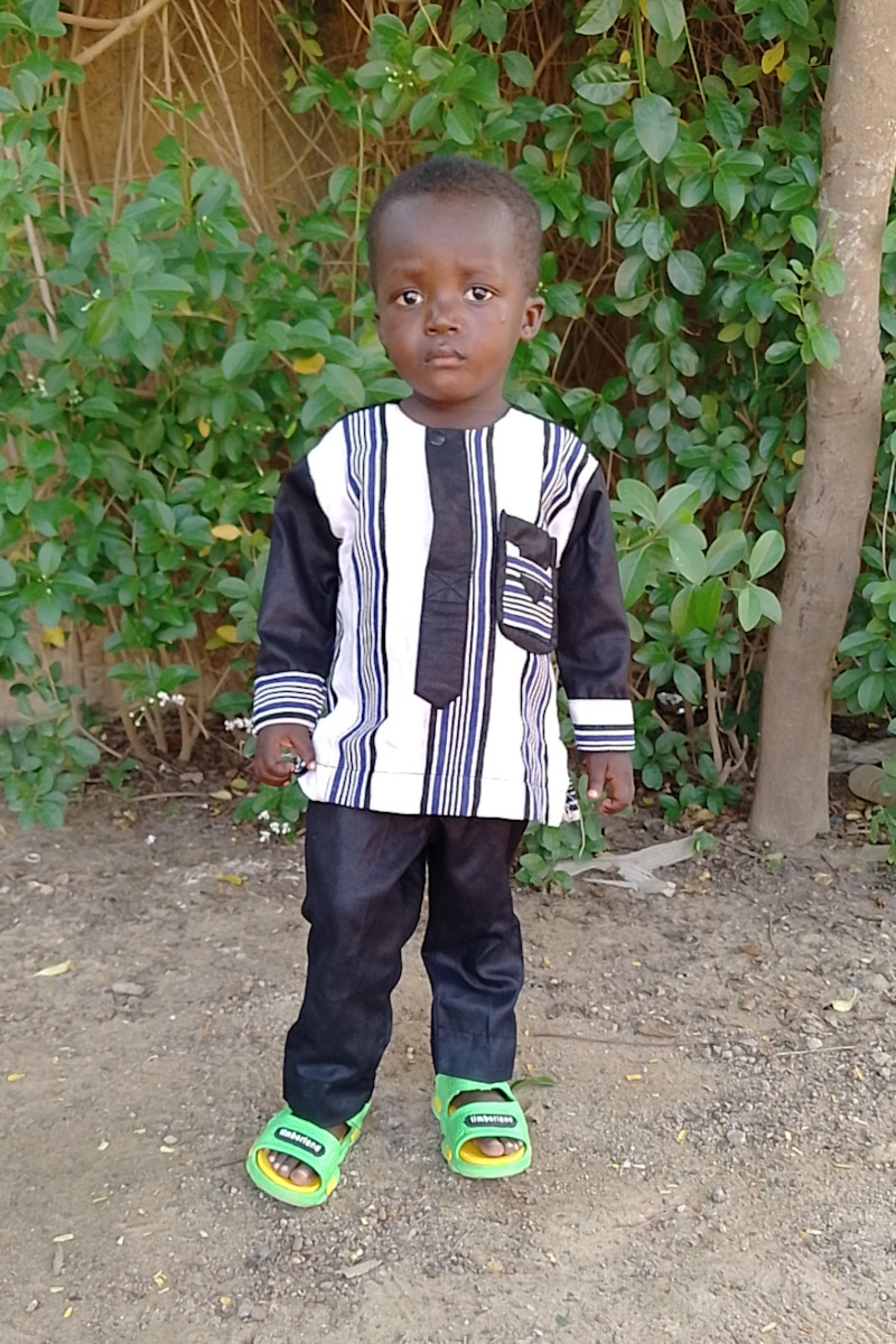 An unsponsored boy named Josephe from Burkina Faso who lives in an AIDS-affected area, is vulnerable to exploitation and has waited 483 days for a sponsor.