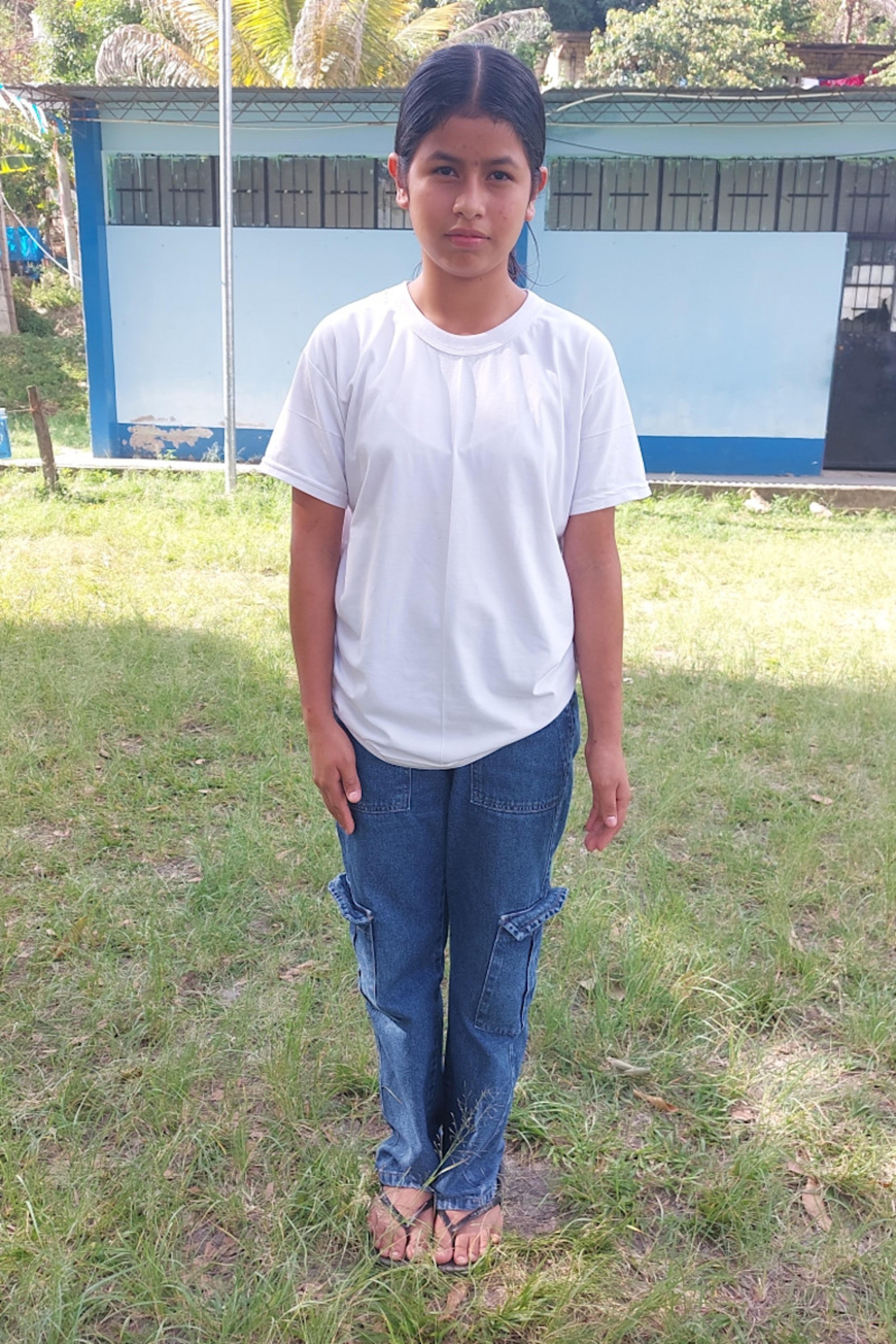 An unsponsored girl named Jhelen from Peru who has waited 526 days for a sponsor.