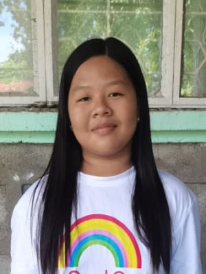 An unsponsored girl with a disability named Shemaine from Philippines who has waited 280 days for a sponsor