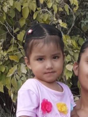 An unsponsored girl named Maritza from El Salvador who has waited 433 days for a sponsor