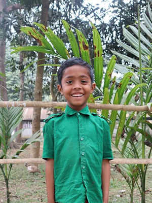An unsponsored boy named Imtiaz from Bangladesh who is vulnerable to exploitation and has waited 384 days for a sponsor