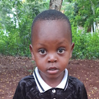 Adozione a distanza: Francis (Tanzania)