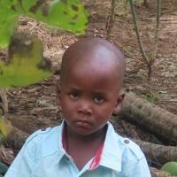 Apadrina Munir (Tanzania)