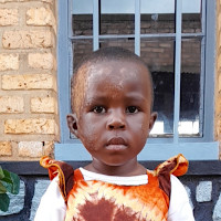 Adozione a distanza: sostieni Keilla (Ruanda)