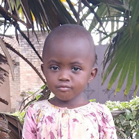 Apadrina Belinda (Ruanda)
